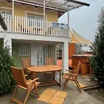 Naposdomb Vendeghaz Lägenhet