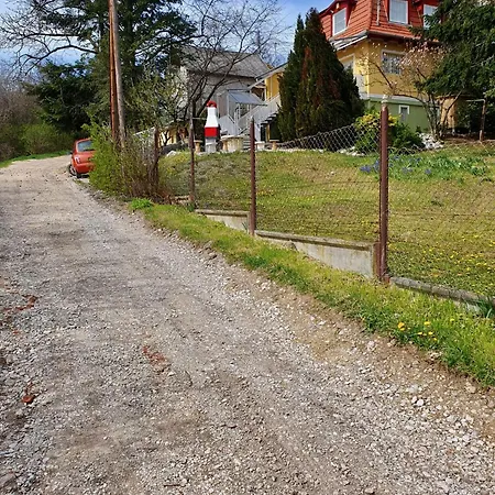 Naposdomb Vendeghaz * Miskolc